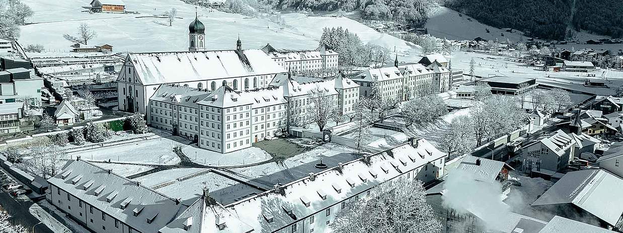 Kloster Engelberg im Winter